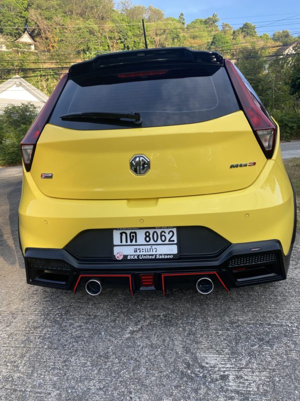 MG3 yellow 2022