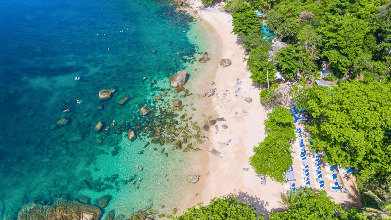 Ao Sane Beach (Пляж Ао Сан) аренда авто Пхукет