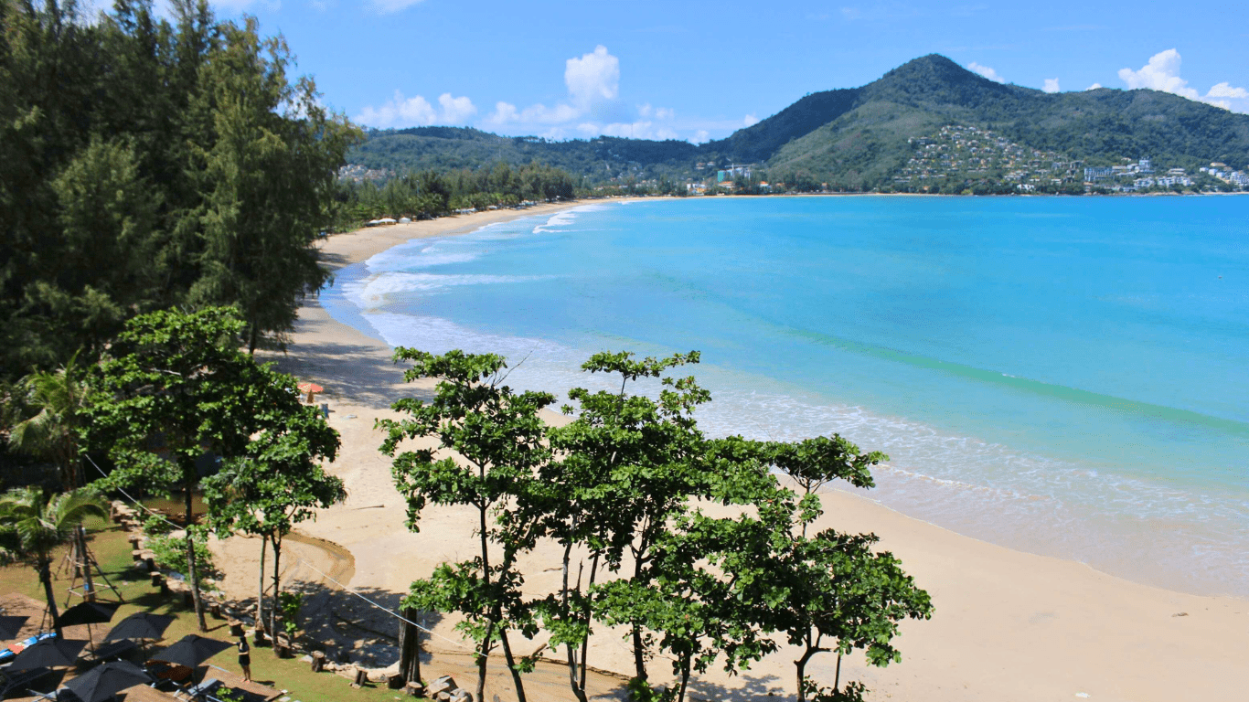 Kamala Beach (Пляж Камала) аренда авто Пхукет