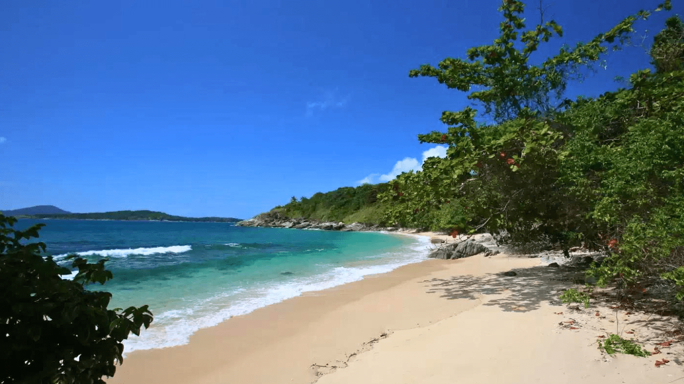 Секретный пляж Sangchai Beach на Пхукете